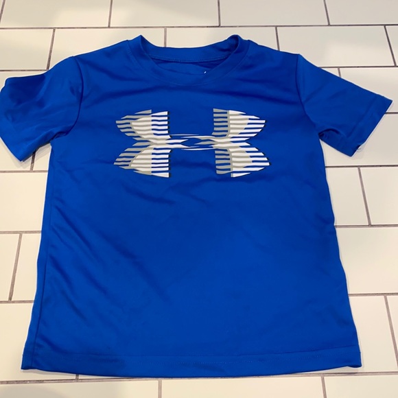 Under Armour Other - 5-for$20 under armor tee